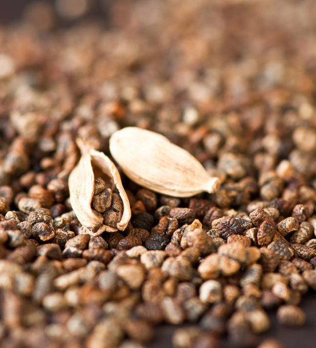 Organic Cardamom Seed*