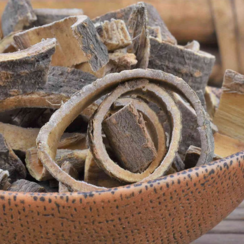 Organic Mimosa Tree Bark*